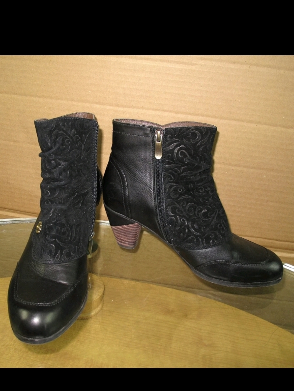 L'Artiste Victorian Ankle Boots Booties Black Leather Women's Size 8 - Picture 9 of 10